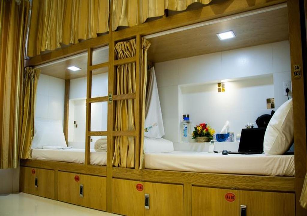 Vintage Hostel Saigon Хошимин Экстерьер фото