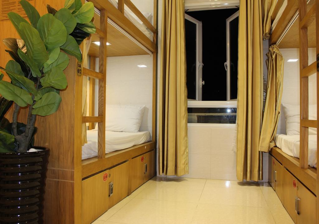 Vintage Hostel Saigon Хошимин Экстерьер фото
