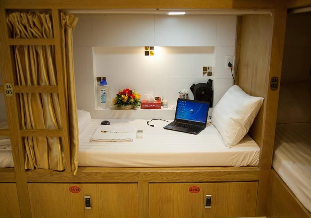 Vintage Hostel Saigon Хошимин Экстерьер фото