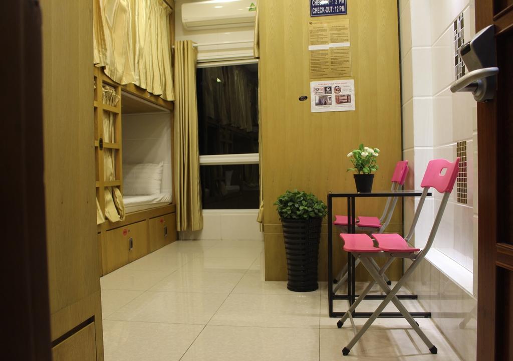 Vintage Hostel Saigon Хошимин Экстерьер фото