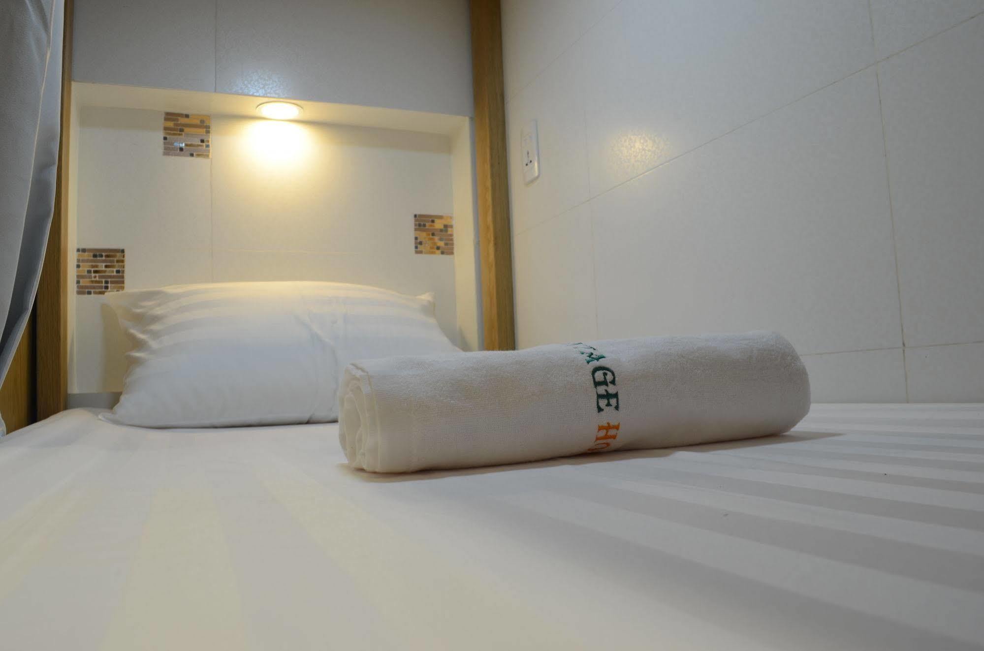 Vintage Hostel Saigon Хошимин Экстерьер фото